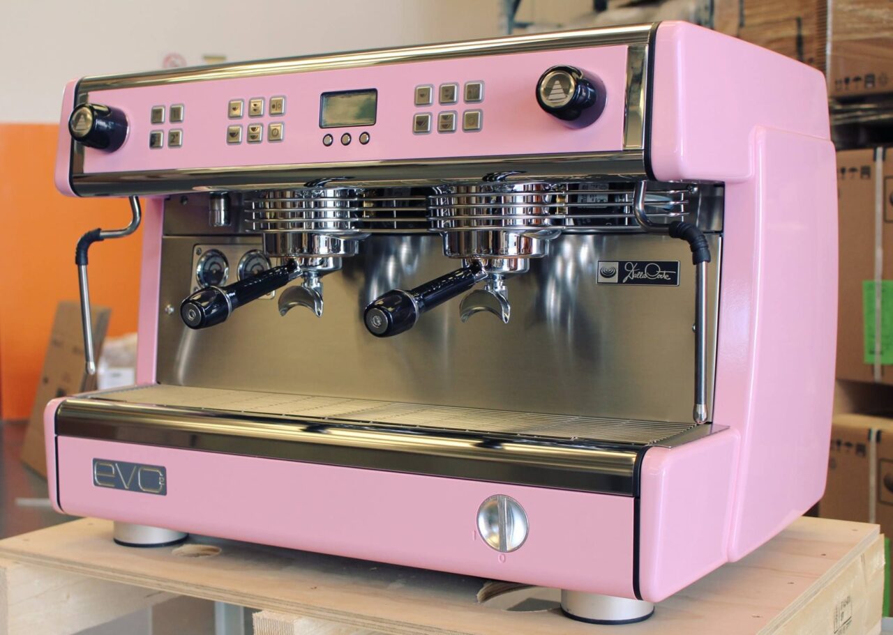 Roze Dalla Corte espressomachine halfautomaat
